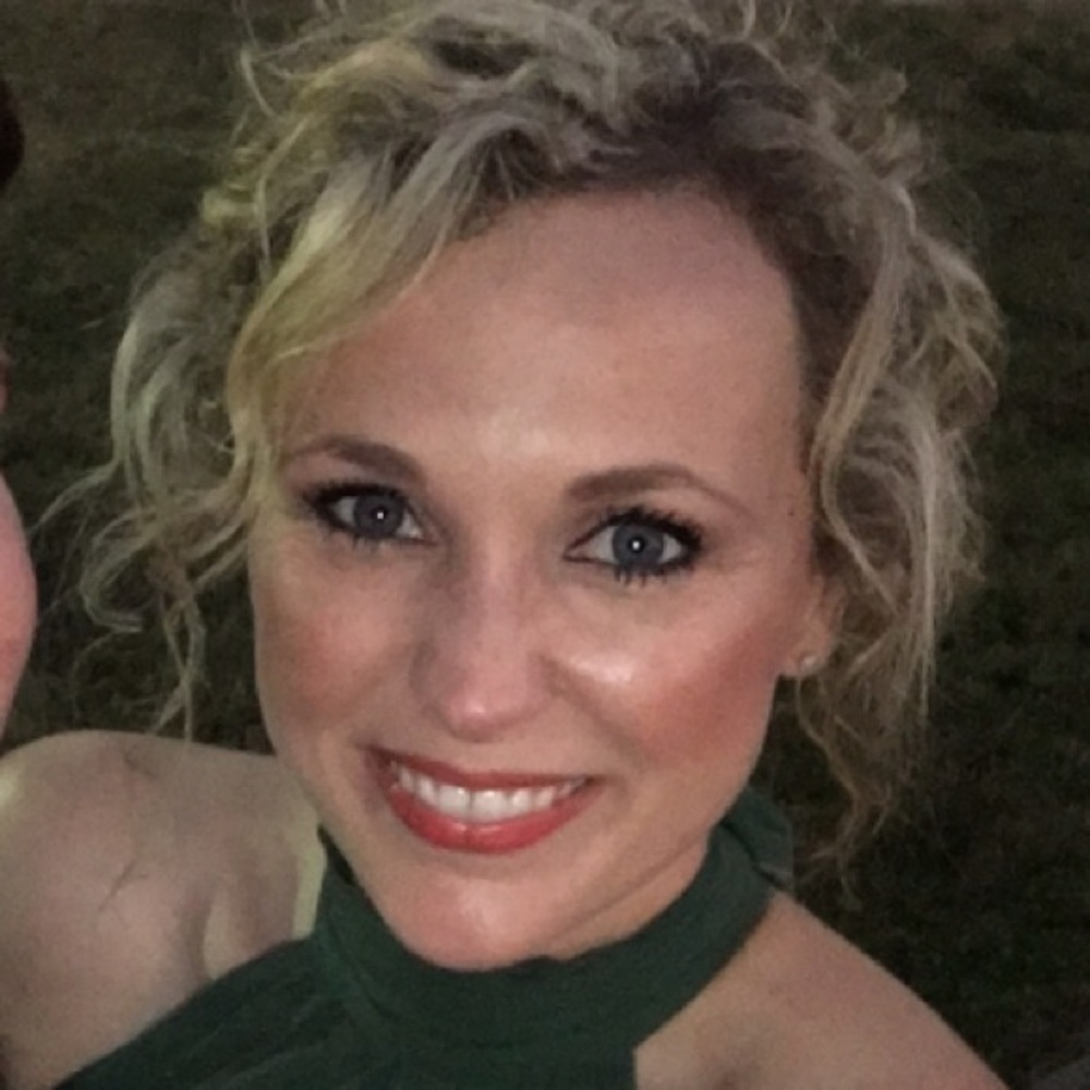 Meet your Posher, Christy
